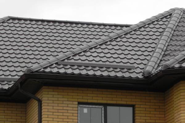 tile-roof-metal-tiles