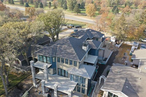 Hiring Roofers In Northwest Iowa: 9 Mistakes To Watch Out For